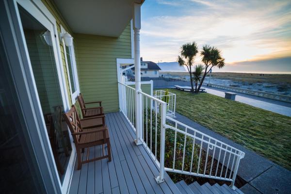 A la foto es mostra l'objecte Inn of the Four Winds Seaside Oceanfront situat a la ciutat de Seaside.