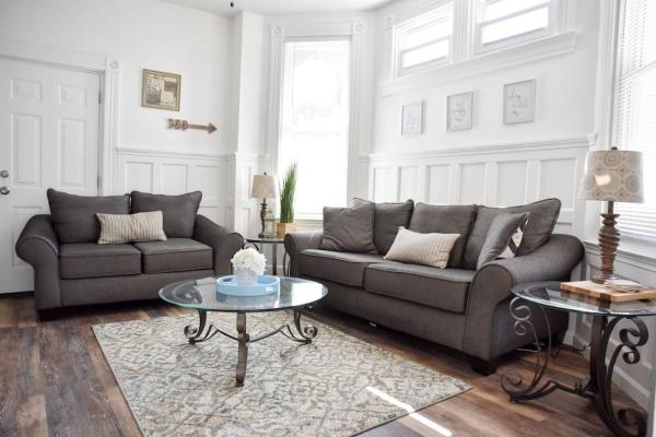 A la foto es mostra l'objecte Perfect Pittsburgh Home Close To City & Airport situat a la ciutat de Carnegie.