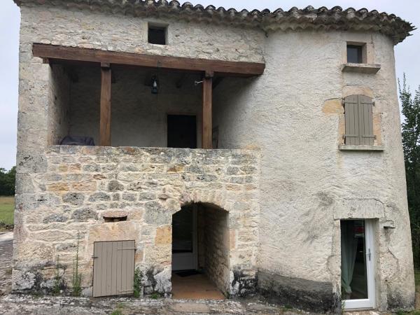 A la foto es mostra l'objecte Calme et tranquillité situat a la ciutat de Pern.