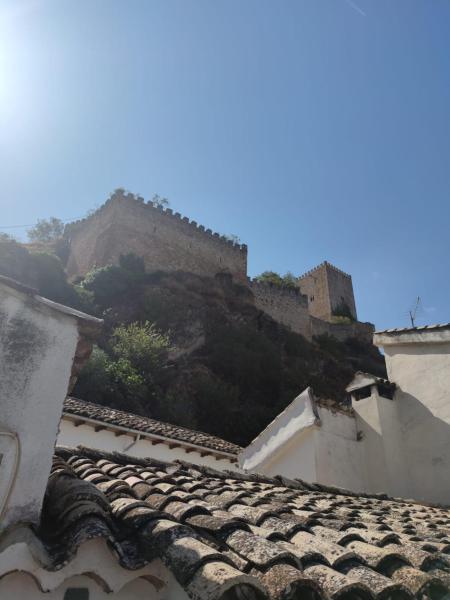 照片显示了位于Cazorla市的Apartamentos Peña del Castillo物件。