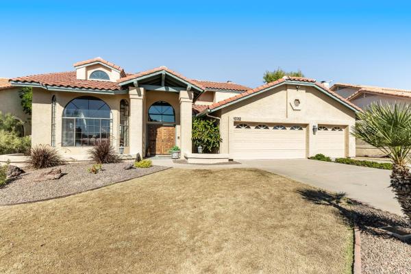 A la foto es mostra l'objecte The Oasis on Braeburn Drive situat a la ciutat de Phoenix.
