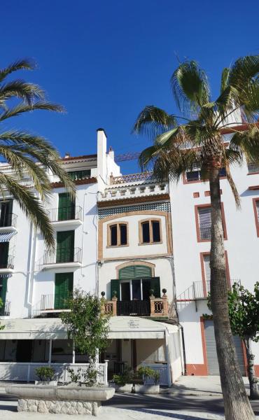 A la foto es mostra l'objecte Apartaments Mare Nostrum situat a la ciutat de Sitges.
