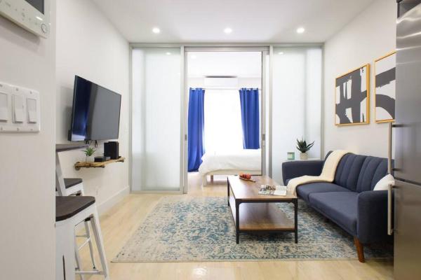 78-3D Brand new 1BR prime UES WD in unit, New York