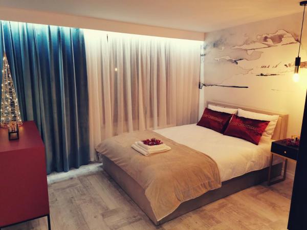 A la foto es mostra l'objecte Apartament 34 situat a la ciutat de Opinogóra Górna.