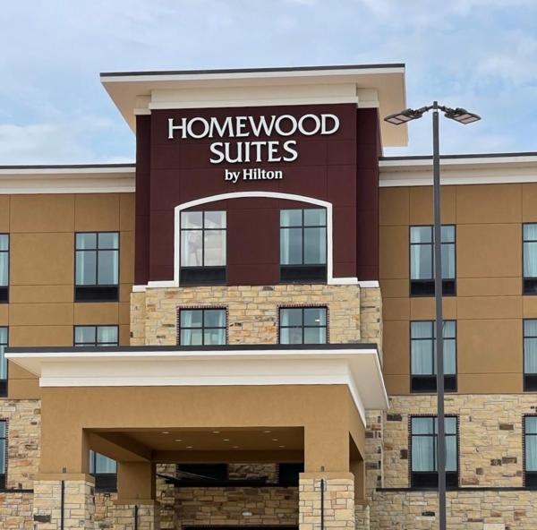A la foto es mostra l'objecte Homewood Suites By Hilton Oklahoma City Quail Springs situat a la ciutat de Kingfisher.