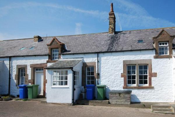 Na fotografii je vidět objekt Sandpiper Cottage Low Newton nacházející se ve městě Embleton.