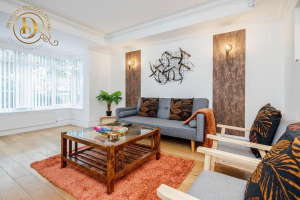 Bilde 2: Basildon 3 - 4 Bedroom Property - Essex