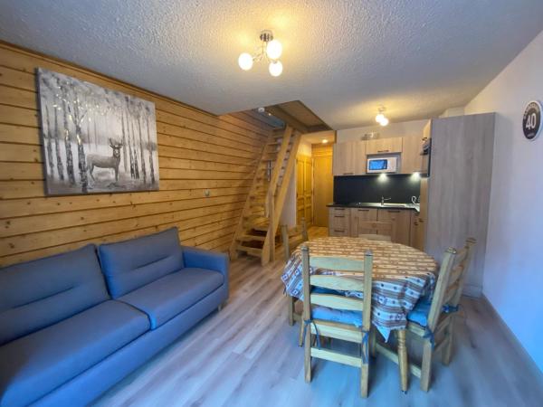 The photo shows the Appartement lumineux proche des pistes du Linga avec Multi Pass été à 3€/jour! - FR-1-693-21 located in the city of Châtel.