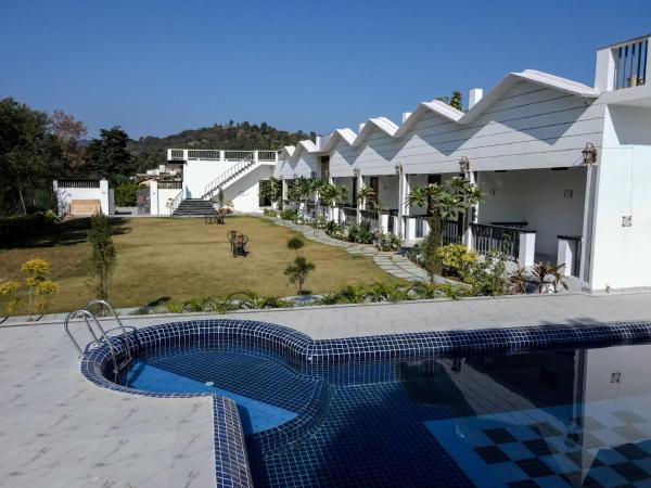 En la foto se muestra el objeto Yellow Tail by Puggles Resorts ubicado en la ciudad de Rāmnagar.