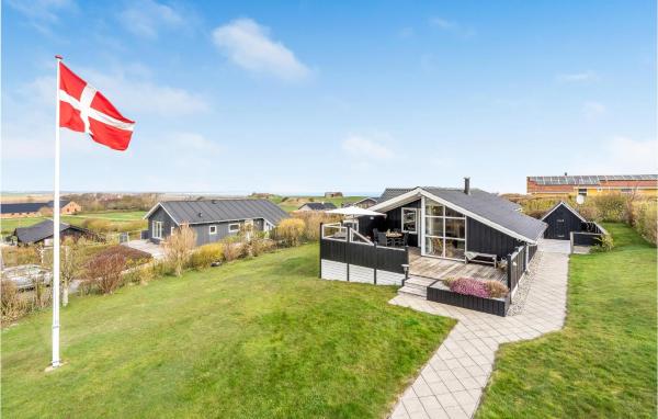 På bildet vises objektet Stunning Home In Lemvig With Wifi som ligger i byen Lemvig.