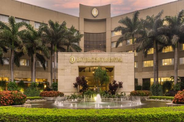 Na fotografii je vidět objekt InterContinental Costa Rica at Multiplaza Mall by IHG nacházející se ve městě Mata de Palo.