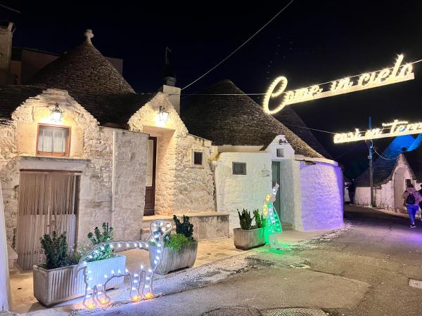 A la foto es mostra l'objecte Resort Romano in Trulli situat a la ciutat de Alberobello.