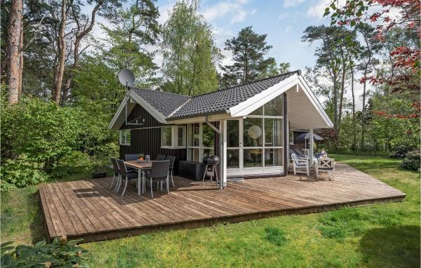 Na zdjęciu widoczny jest obiekt Beautiful Home In Græsted With Wifi położony w mieście Græsted.