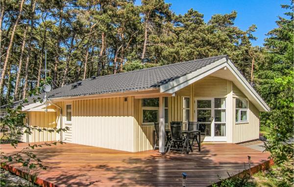 3 Bedroom Gorgeous Home In Nexø, Neksø
