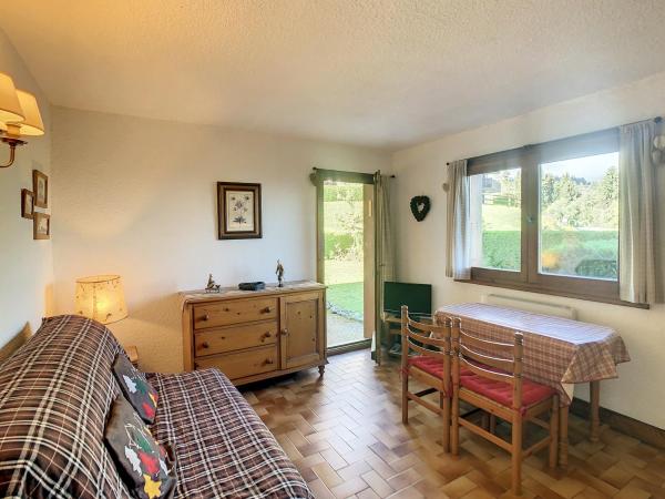 A la foto es mostra l'objecte Studio Cabine avec Jardin Privatif près du Téléski du Bouchet - Combloux - FR-1-560-40 situat a la ciutat de Combloux.