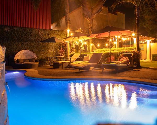 A la foto es mostra l'objecte 12B Jaco Sol Quadplex -Villa exclusiva con Piscina Compartida, Descanso, Lujo y Tranquilidad situat a la ciutat de Jacó.