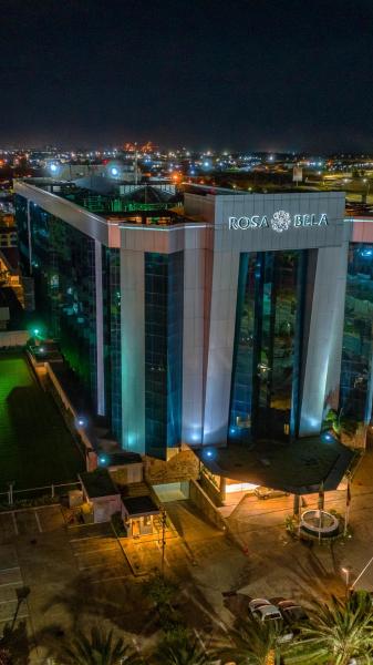 На фото показан объект Rosa Bela Hotel & Convention Center, расположенный в городе Пуэрто-Ордас.