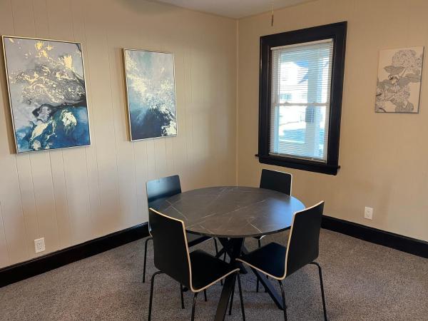 Billede 4: Hunter #1, Private One Bed near Xavier & Downtown