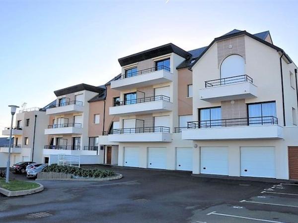 A la foto es mostra l'objecte Appartement 3* avec ascenseur, balcon et parking privé à Trégastel - FR-1-368-11 situat a la ciutat de Trégastel.