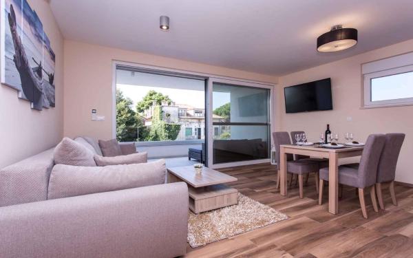 Apartments In Malinska - Insel Krk 43316 - Malinska