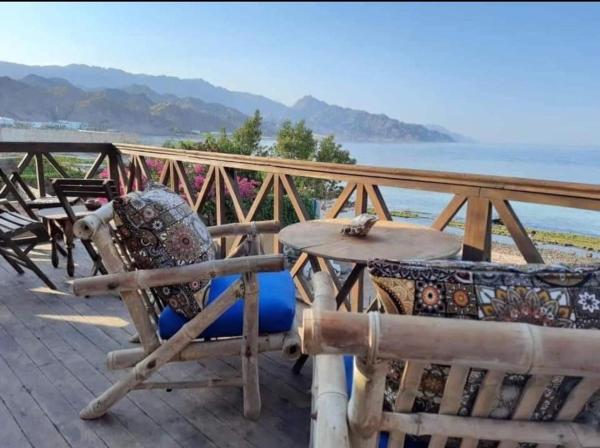På bildet vises objektet SHANTY HOUSE som ligger i byen Dahab.