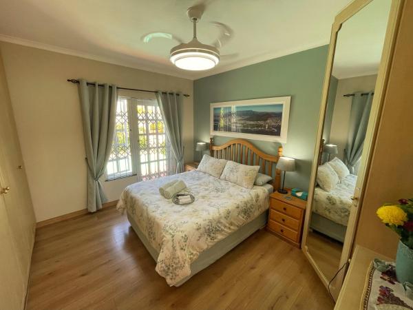 Auf dem Foto ist das Objekt Lemon Tree Cottage in der Stadt Edgemead zu sehen.