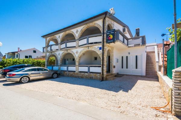 Apartments Skundric - Vir, Kroatien
