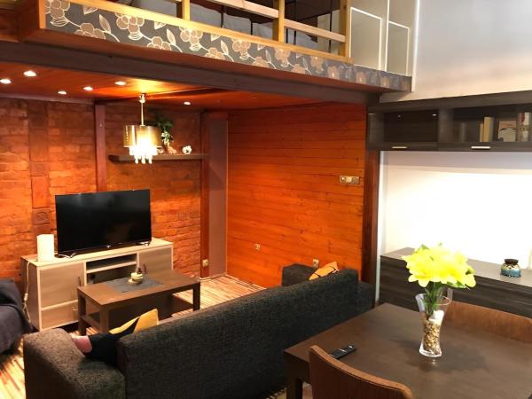 Modern spacious Room in Budapest City Center, Будапешт