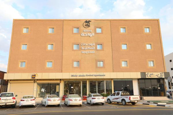 La photo montre l'objet إطلالة الواحة للشقق المخدومة situé dans la ville de Al-Majma'ah.