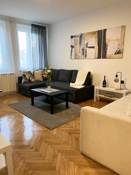 Sahara Apartment, Bělehrad