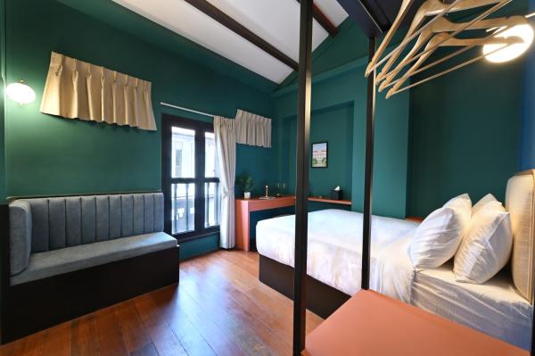 Dream Chaser Boutique Capsule Hotel, Singapore