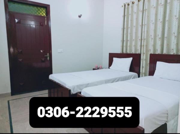 BNB Rose Palace Family Guest House Near Airport & Millennium Mall Karachi, Karachi
