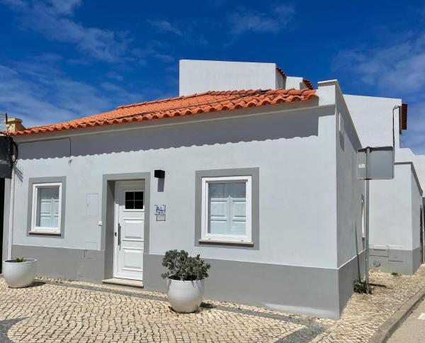 A la foto es mostra l'objecte Casa Sagres T2 - 3 minutos a pé Praia da Mareta situat a la ciutat de Sagres.