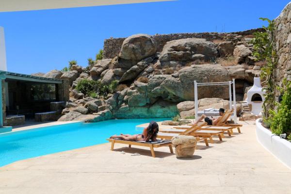 A la foto es mostra l'objecte Villa Delilah - Paradise Estate Mykonos - Views, Party, Memories 2026 situat a la ciutat de Paraga.