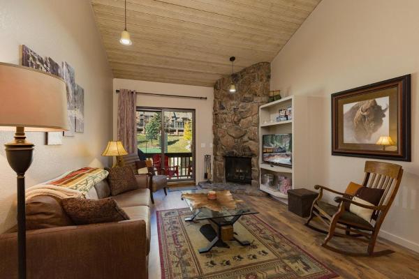 A la foto es mostra l'objecte Cascade Village 364 situat a la ciutat de Rico.