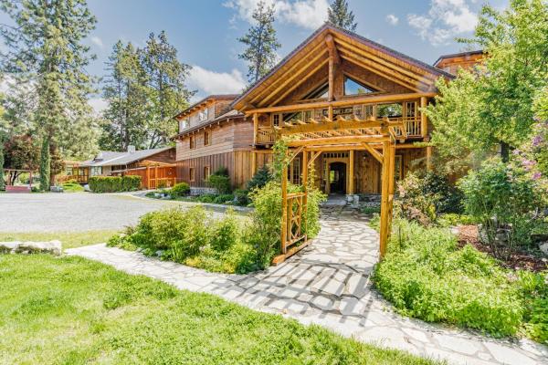 En la foto se muestra el objeto The Lindsay Lodge ubicado en la ciudad de Applegate.