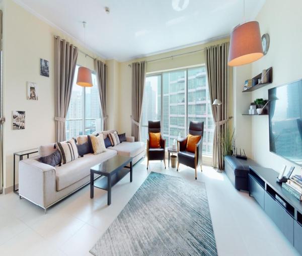 Na fotografii je vidět objekt Hometown Apartments - Modern Spacious 2 BR Apartment in Marina nacházející se ve městě Dubaj.