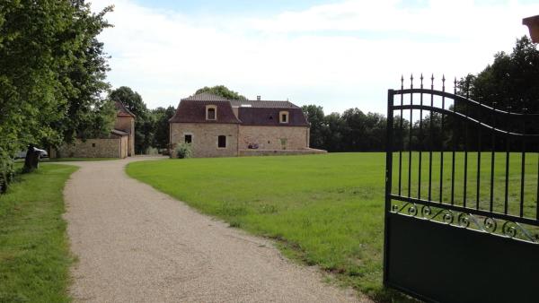 A la foto es mostra l'objecte Villa de rêve situat a la ciutat de Bayac.