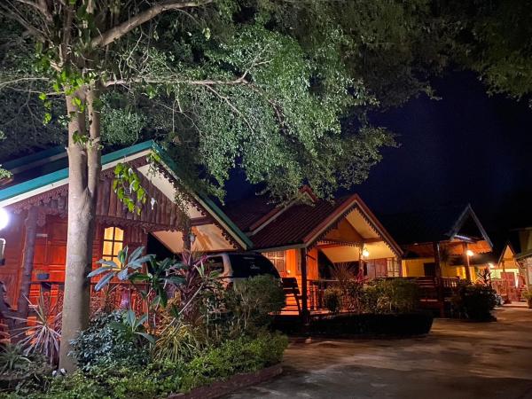 A la foto es mostra l'objecte Ruanmai Style Resort 1 situat a la ciutat de Ban Na.