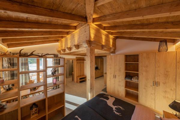 Foto 4: Engadin Chalet - Private Retreat & Appart -St Moritz - Val Bever