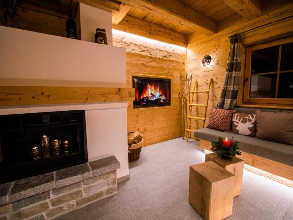 Foto 8: Engadin Chalet - Private Retreat & Appart -St Moritz - Val Bever