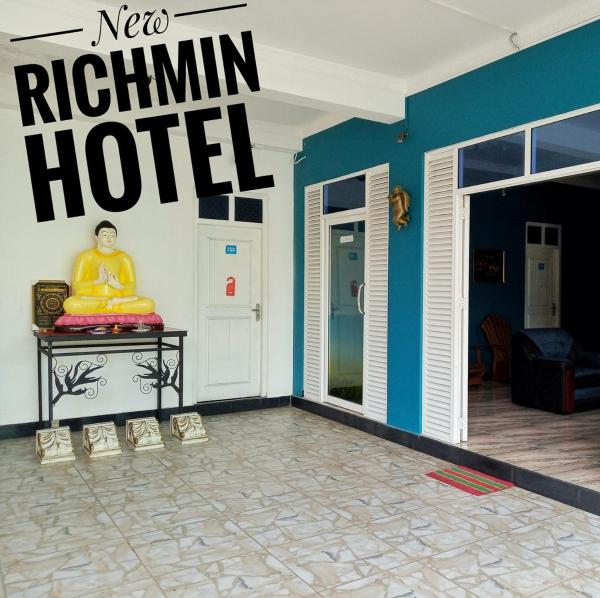A la foto es mostra l'objecte New Richmin Hotel situat a la ciutat de Matara.