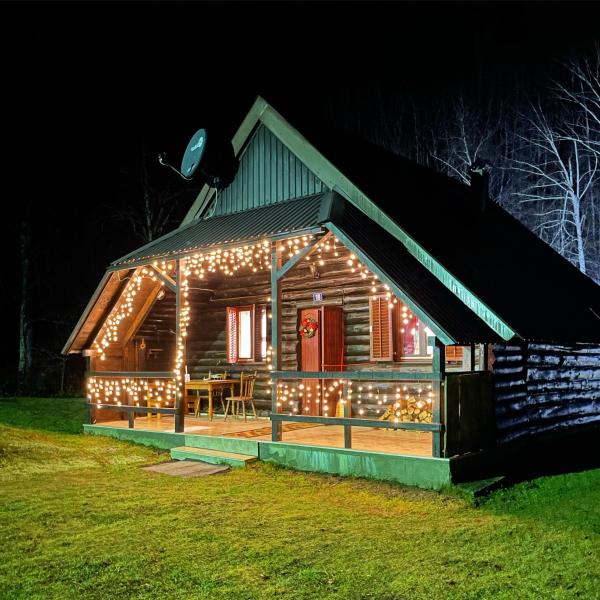 A la foto es mostra l'objecte Cottage in the wild Pješčanica situat a la ciutat de Kolašin.