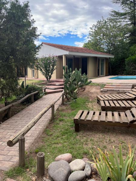 Kuvassa näkyy kohde Casa en Chacras de Coria - zona de Bodegas, joka sijaitsee kaupungissa La Carrodilla.