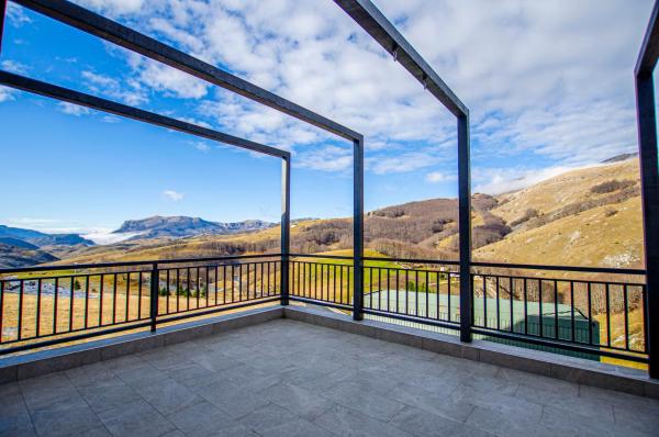 The photo shows the Ventum Luxury House Bjelasnica located in the city of Ledići.