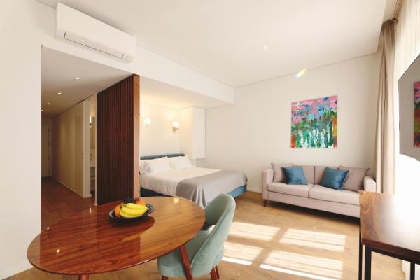 RIBEIRA FLORES 59 Downtown Apartments, Porto