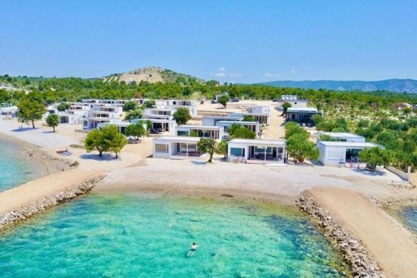 照片显示了位于Drage市的BUQEZ RESORT, Vila 51物件。