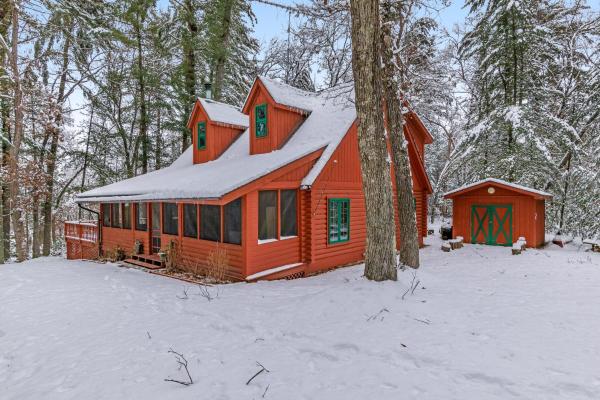 Na zdjęciu widoczny jest obiekt Lemonweir Lodge położony w mieście Elroy.