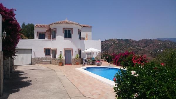 Na zdjęciu widoczny jest obiekt Countryside private apartment with pool & sea view położony w mieście Torrox.