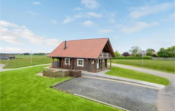 A la foto es mostra l'objecte Holiday Home Husvej situat a la ciutat de Fur.